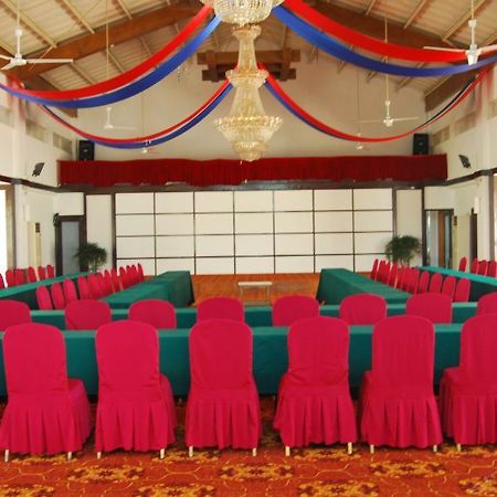 Yunnan Dianchi Garden Resort Hotel & Spa คุนหมิง ภายนอก รูปภาพ