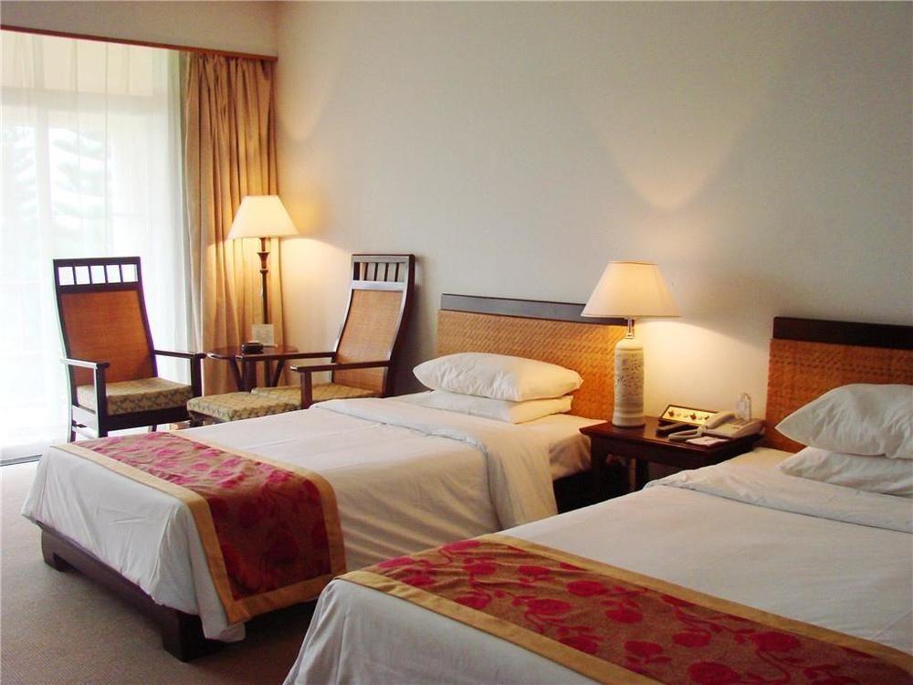 Yunnan Dianchi Garden Resort Hotel & Spa คุนหมิง ภายนอก รูปภาพ