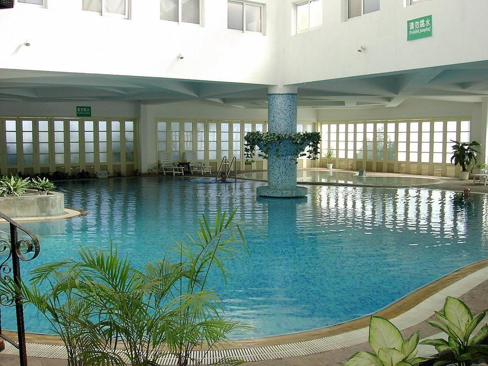 Yunnan Dianchi Garden Resort Hotel & Spa คุนหมิง ภายนอก รูปภาพ
