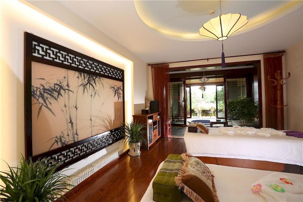 Yunnan Dianchi Garden Resort Hotel & Spa คุนหมิง ภายนอก รูปภาพ