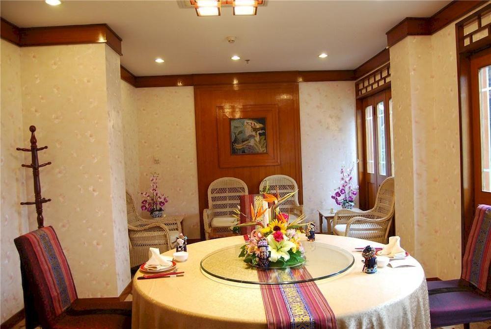 Yunnan Dianchi Garden Resort Hotel & Spa คุนหมิง ภายนอก รูปภาพ