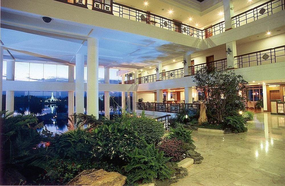 Yunnan Dianchi Garden Resort Hotel & Spa คุนหมิง ภายนอก รูปภาพ