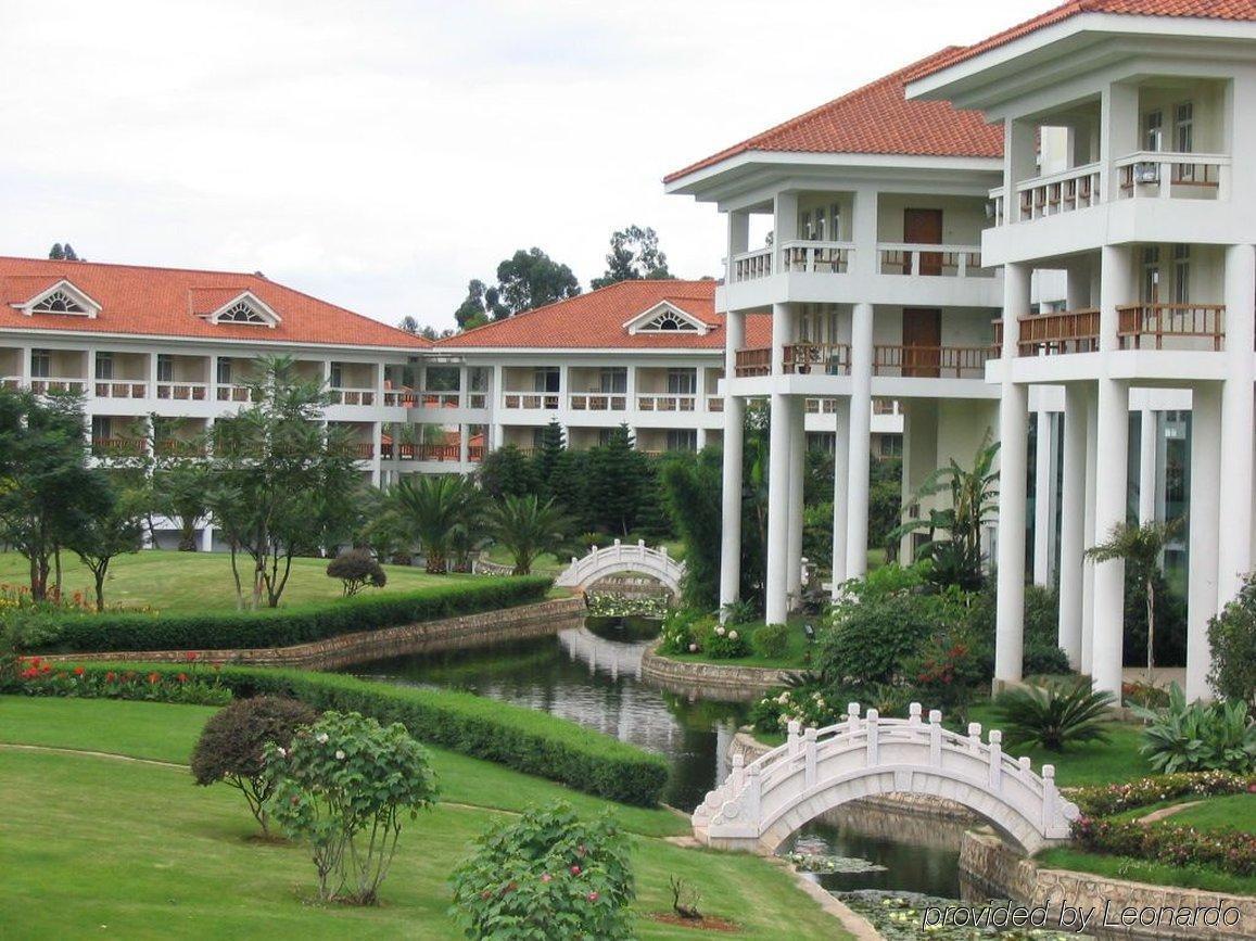 Yunnan Dianchi Garden Resort Hotel & Spa คุนหมิง ภายนอก รูปภาพ