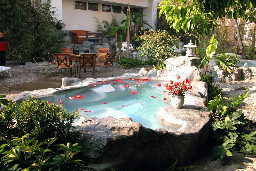 Yunnan Dianchi Garden Resort Hotel & Spa คุนหมิง ภายนอก รูปภาพ